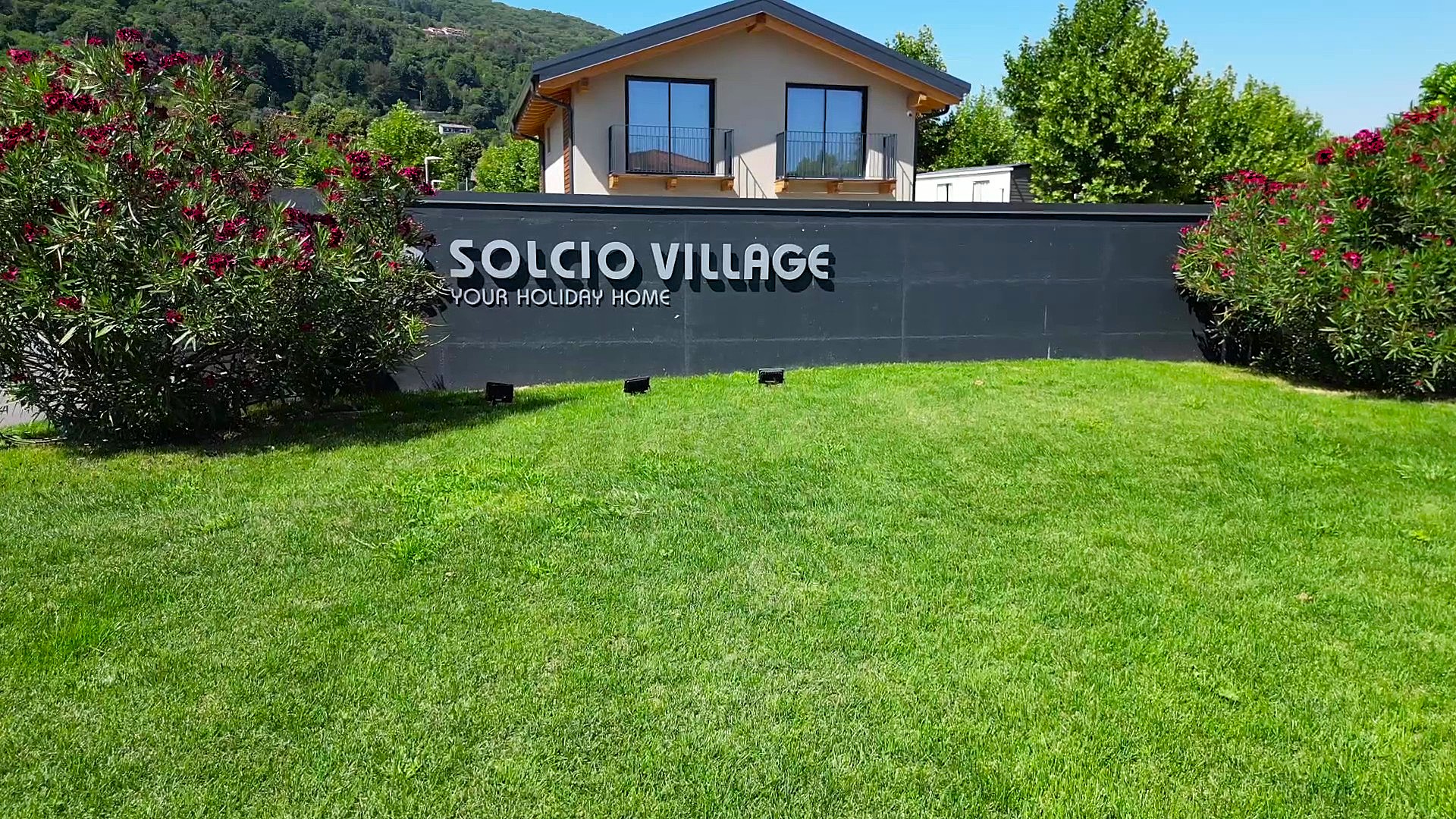 Solcio Village - 28040 Lesa (Novara)